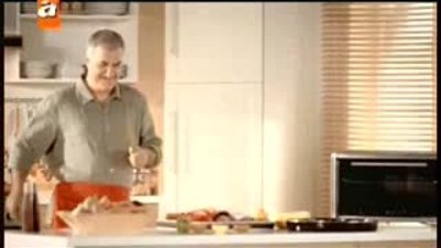 Taş fırın Erkeği Haluk Fırın Reklamında simfer