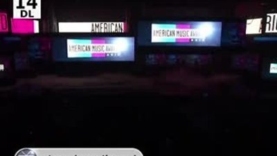 Rihanna Live at AMA 2010 HD