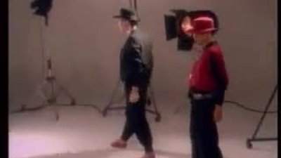 Mel and Kim - Showin Out