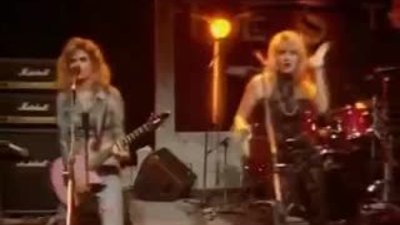 The Bangles - Walk Like An Egyptian