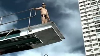 Miss Turkey 2010 Gizem Memiç hindi burger reklamı