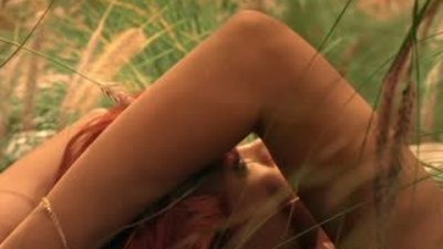 Rihanna - California King Bed - HD - 2011