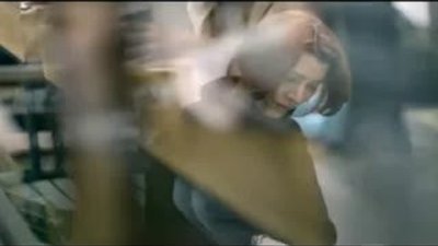 Elif Şafak Miles&Smiles Reklamı