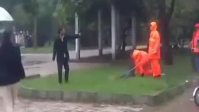 Oğlum Bak Git Çin Versiyon