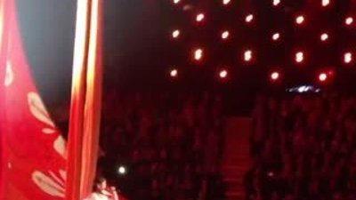 Rihanna - Fresh Out Runway Live Victoria's Secret