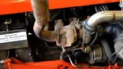 Traktöre Turbo Motor Takan Adam