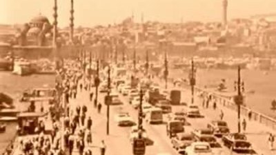 Ne O Bensiz Edebilir Ne Temelli Gidebilir (Zeki Müren)