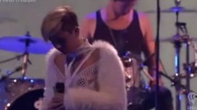 Miley Cyrus - Wrecking Ball Live at iHeartRadio 2013