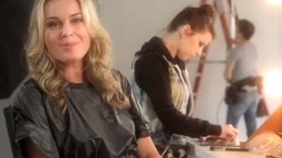  Rebecca Romijn'den meme kanseri bilinçlendirme filmi