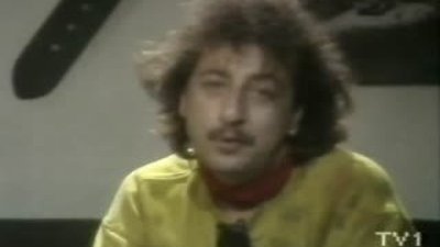 Yurtta Barış Dünyada Barış - ilhan irem