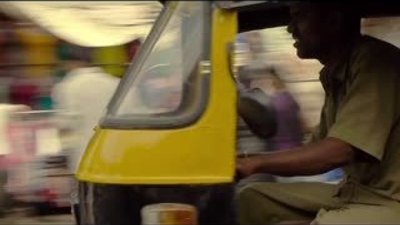 Iggy Azalea - Bounce HD Klip