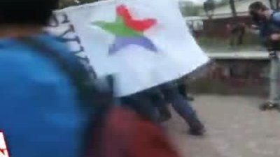 Şişli'de Göstericiler Polisi Linç Etmek İstedi