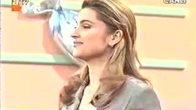 Songül Karlı - Omuz omuza