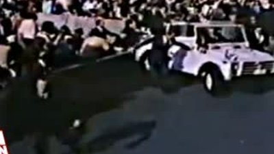 Mehmet Ali Ağca'nın Papa'yı vurduğu an