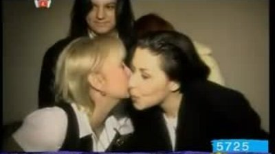 Müzeyyen Senar & Nilüfer Dalgalandım da Duruldum