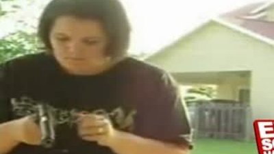 Silahla oynayan eşine öyle bir şaka yaptı ki