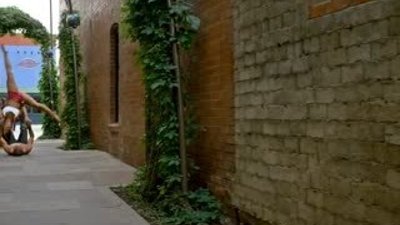 Dünyayı yoga yaparak gezen çift Honza ve Claudine