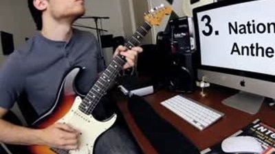 1 dakikada 30 farklı şarkı çalan adam