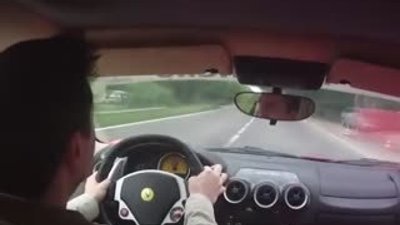 Ferrari F430 test sürüşü kabusa döndü