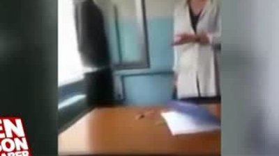 Cansız mankenle öğretmene şaka