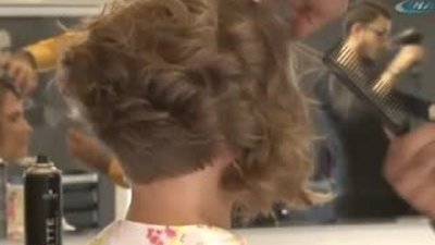 Saçlarda kış modası salaş örgü