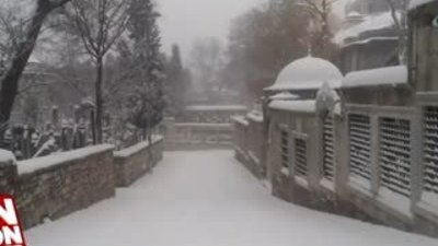 Kar yağışı Eyüp’te kartpostallık görüntüler oluşturdu