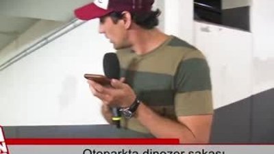 Otoparkta dinozor şakası