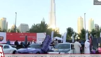 Modifiye otomobiller Dubai’deki otomobil festivalinde buluştu