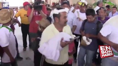 Uğur getirsin diye timsahla evlendi