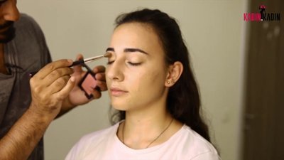 Günlük makyaj nasıl yapılır