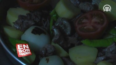 Yörüklerin asırlık lezzeti: Gömbe tepsi kebabı