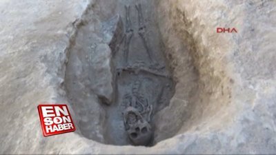 Nevşehir’de 800 yıllık mezar bulundu 