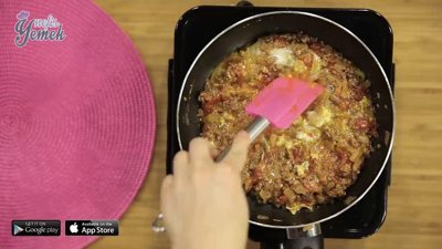 Kıymalı domatesli yumurta tarifi