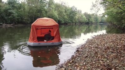 Yüzen kamp çadırı