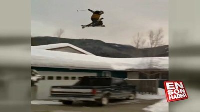 Kayakçı şehrin ortasında kayak yaptı