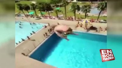 Profesyonel yüzücüden muhteşem atlayış