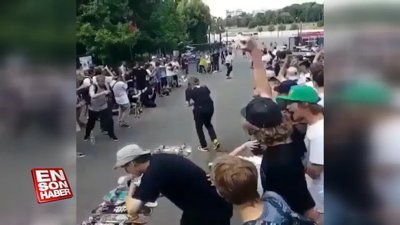 Profesyonel kaykaycıdan müthiş atlayış