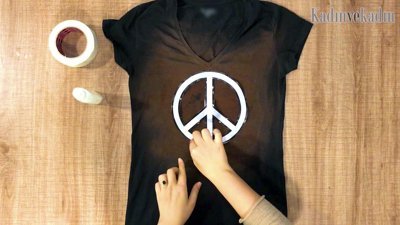 Eski tişörtlerimizi değerlendiriyoruz