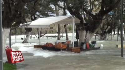 Manavgat Şelalesi sular altında
