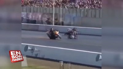 Yürekleri ağza getiren motosiklet sürücüsü