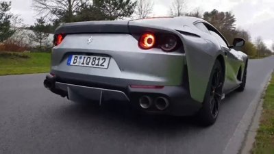 Ferrari 812 Superfast ile ses ve hız testi