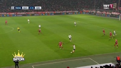 Caner'den Robben'e şık çalım