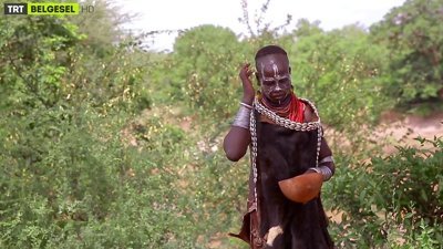 Kara Kabilesinde Yüz Boyamak ve Anlamları