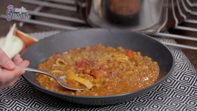 Erişteli Kara Şimşek Tarifi