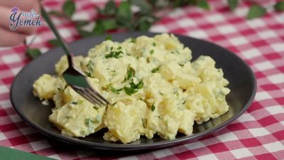 Alman Usulü Patates Salatası Tarifi
