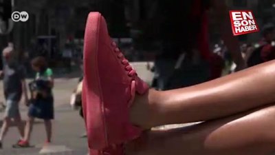 Yere atılan sakızlardan spor ayakkabı üretiyorlar