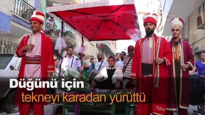 Düğünü için tekneyi karadan yürüttü 