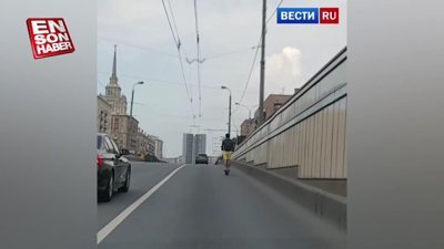 Scooter ile 80 km hız yapan adam