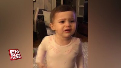 Özür dilerken gözyaşları içinde kalan ufaklık