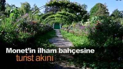 Monet’in ilham bahçesine turist akını